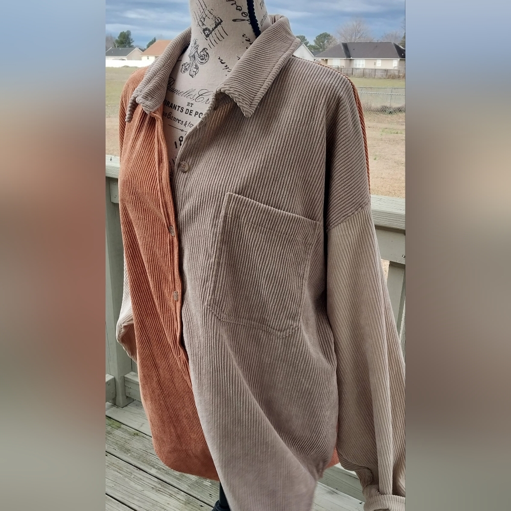 Wishlist Corduroy Color Block Button Down- M/L - image 7